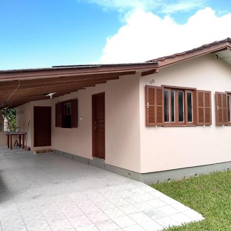 Casa na Pinheira, Praia de Cima Exterior foto